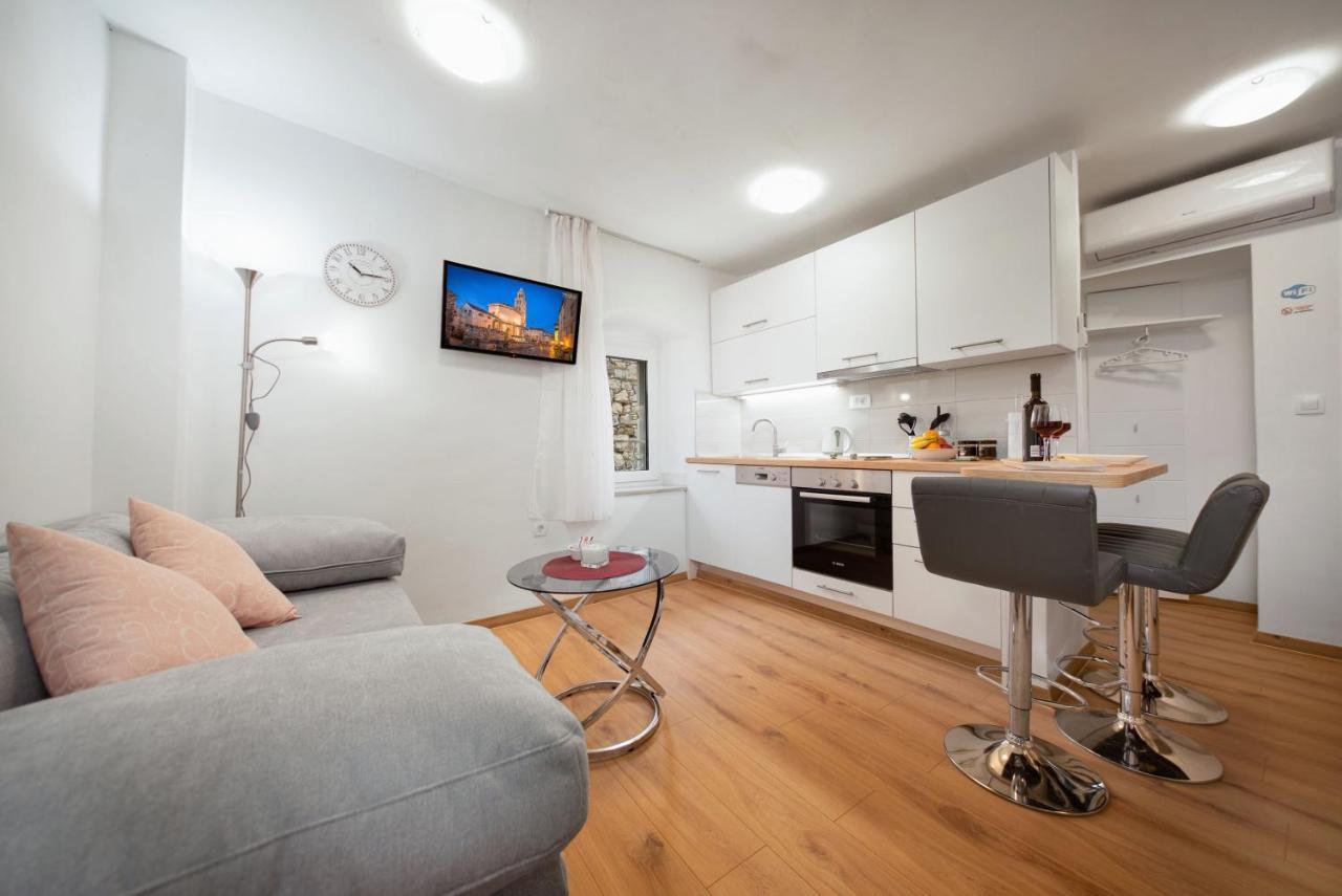 3M Golden Gate Apartment Split Exterior foto